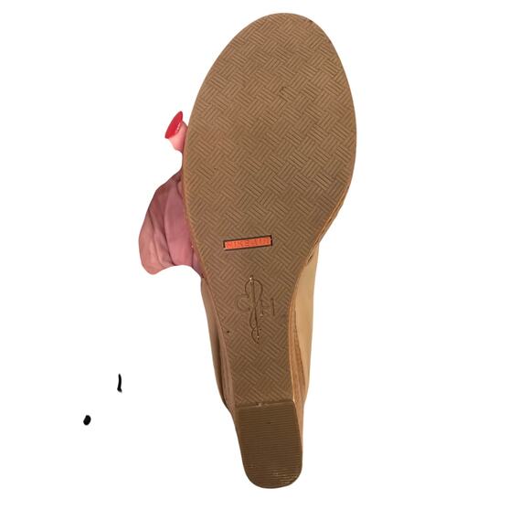 Cole Haan Air Donella Wedge - Beige - Size 11 - Picture 3 of 6